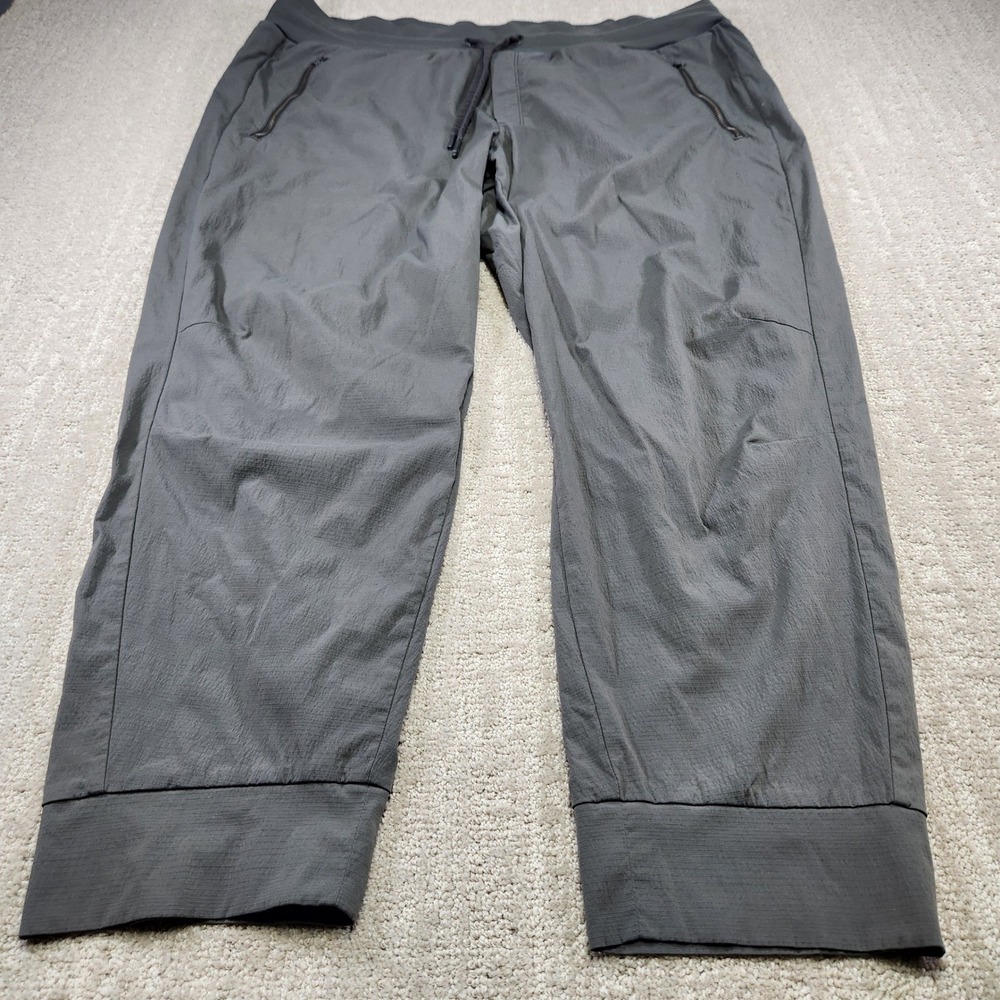 Athleta Trekkie North Jogger Pants Gray 18 Hiking Travel Activewear 405726-06